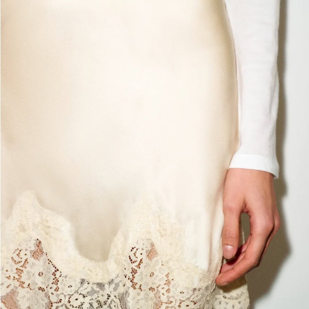 Reformation Carolina Silk Mini Skirt Ivory - Size S NWT - Picture 3 of 3